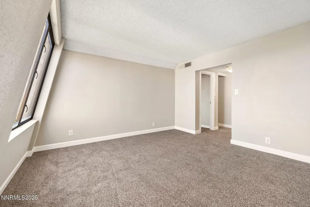 41 Vista Rafael Reno NV 89503