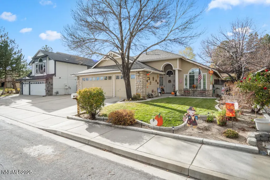 2215 Gatewood Reno NV 89523