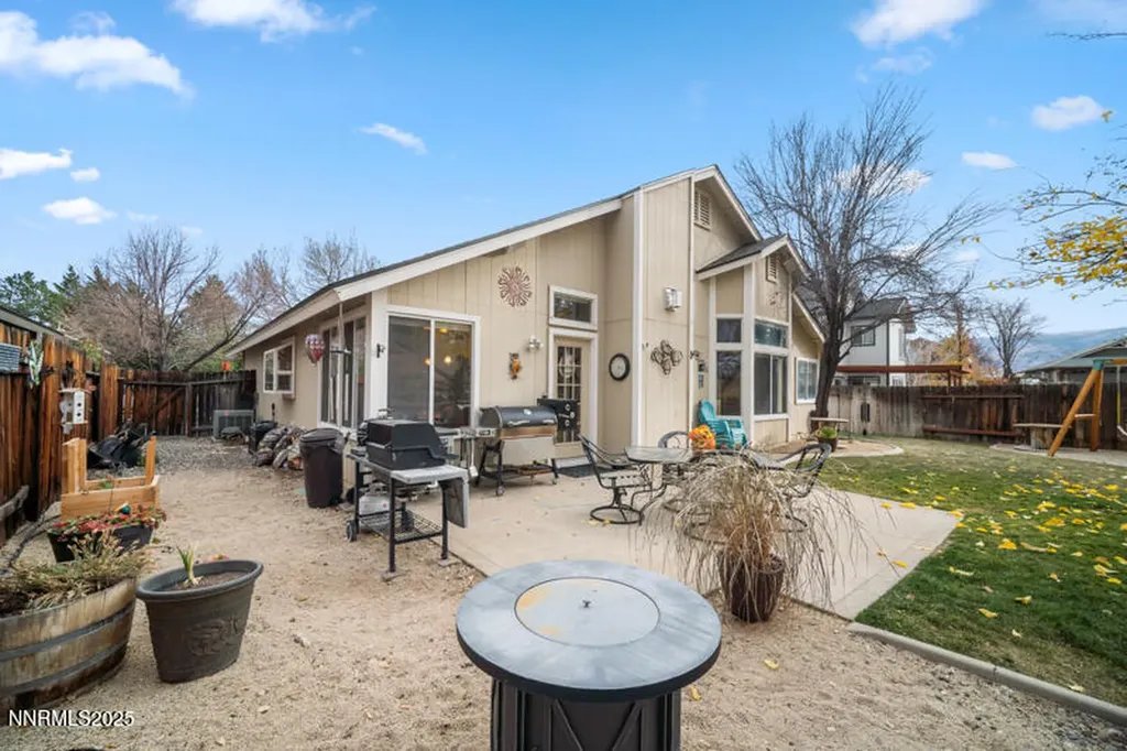 2215 Gatewood Reno NV 89523