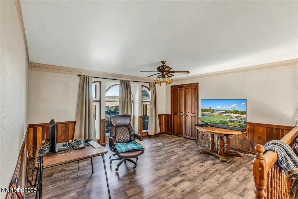 1359 Creek Gardnerville NV 89410