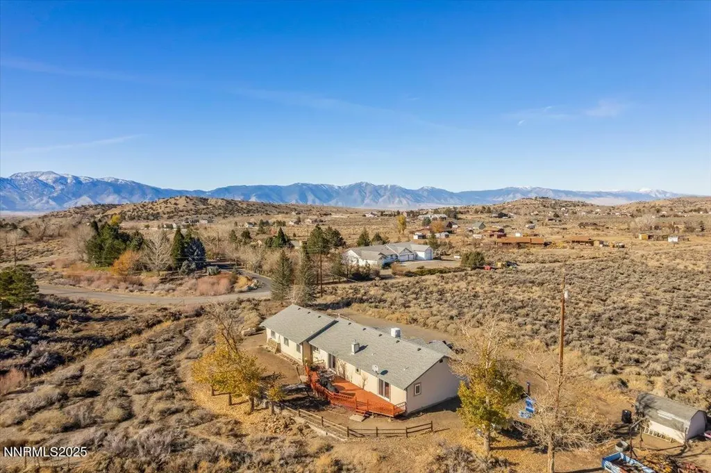 1359 Creek Gardnerville NV 89410