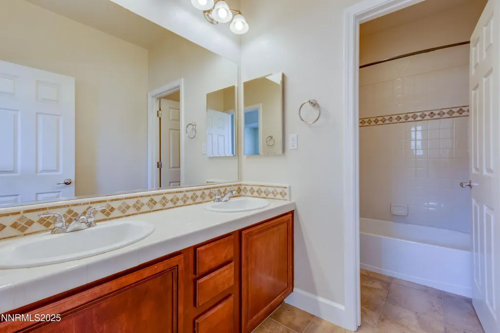 1798 Evening Rock Reno NV 89523