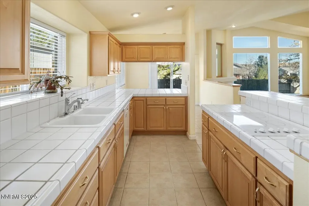1790 Desert Mountain Sparks NV 89436