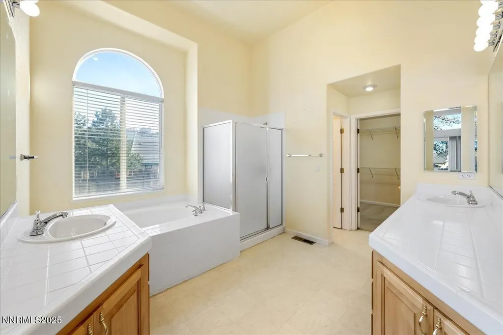 1790 Desert Mountain Sparks NV 89436