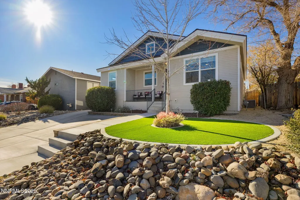 1217 Lander Reno NV 89509