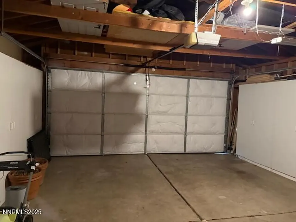 6317 Meadow Creek Reno NV 89519
