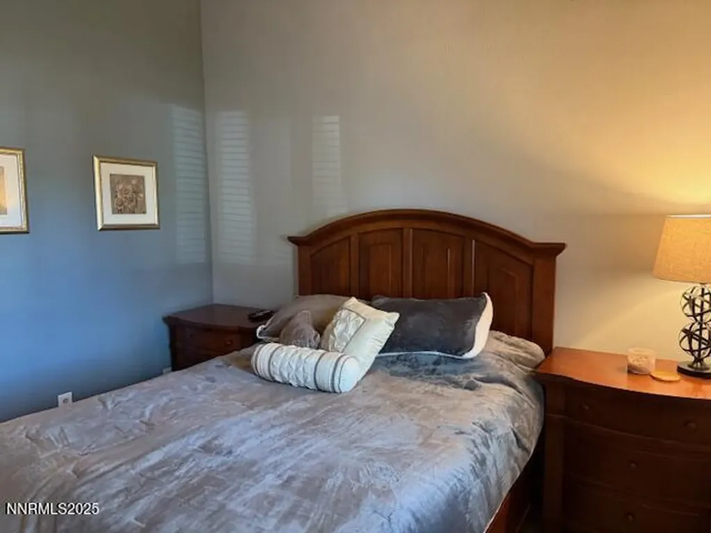6317 Meadow Creek Reno NV 89519