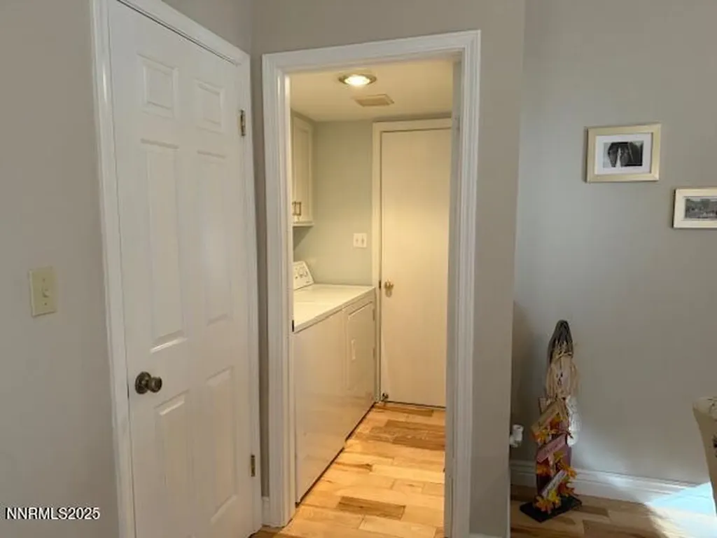 6317 Meadow Creek Reno NV 89519