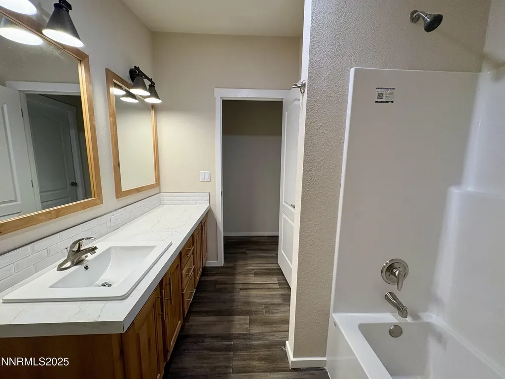 485 Camellia Lovelock NV 89419