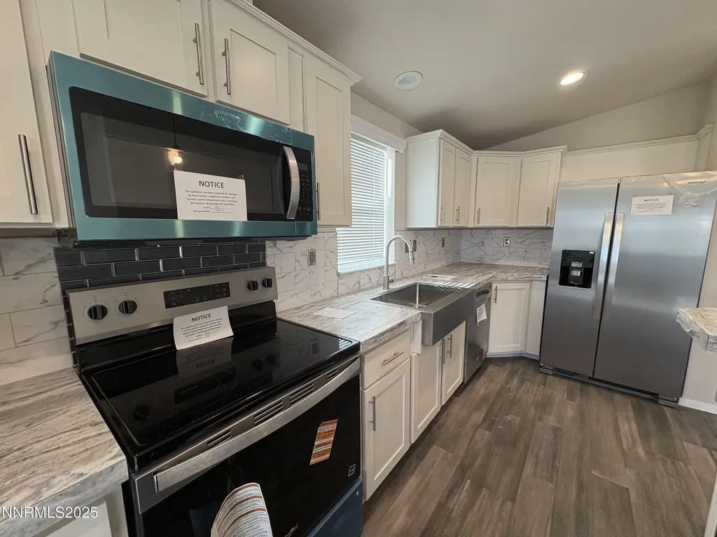 495 Camellia Lovelock NV 89419