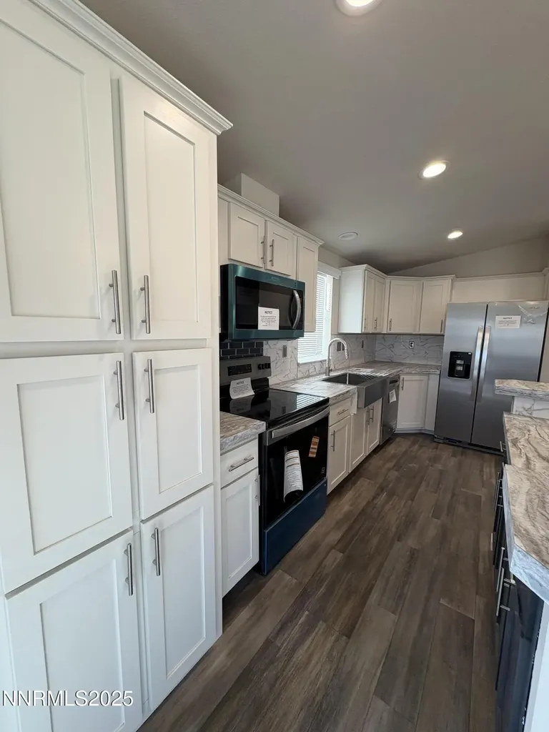 495 Camellia Lovelock NV 89419