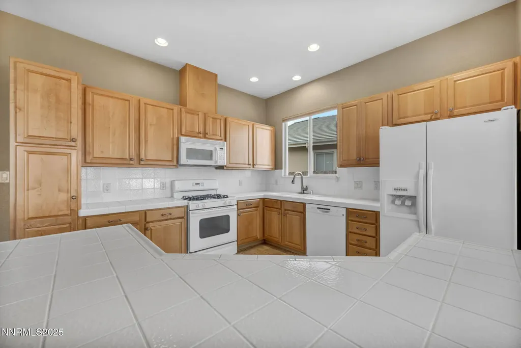 2465 Lincoln Meadows Reno NV 89521
