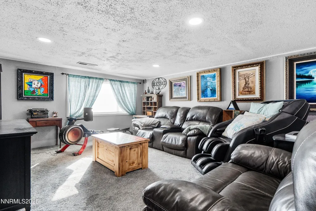 6995 Rose Creek Winnemucca NV 89445
