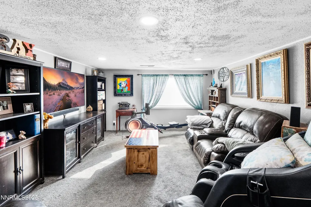 6995 Rose Creek Winnemucca NV 89445