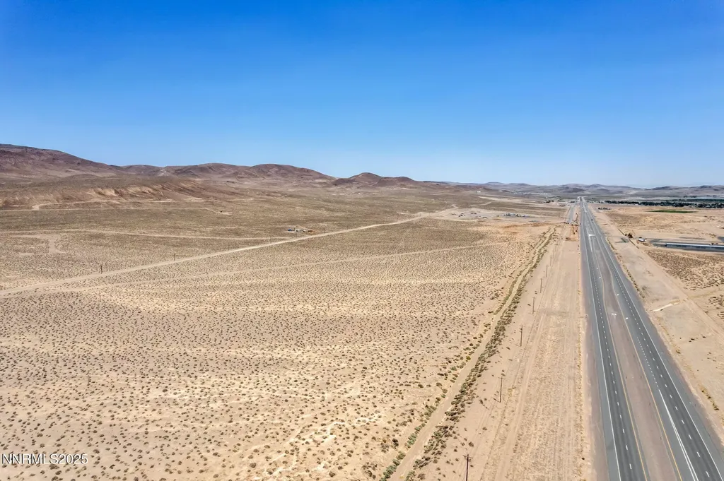 2370 Us-50 Silver Springs NV 89429
