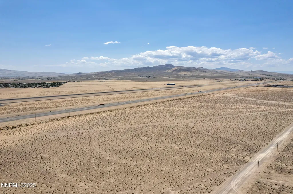 2370 Us-50 Silver Springs NV 89429