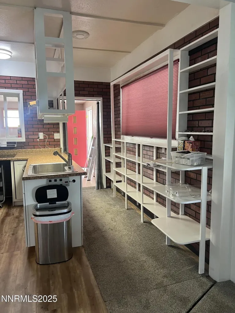 16 Tucker Yerington NV 89447