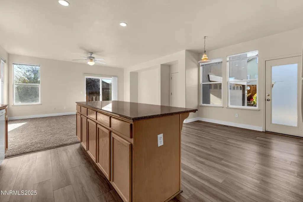 5707 Rainier Peak Sparks NV 89436