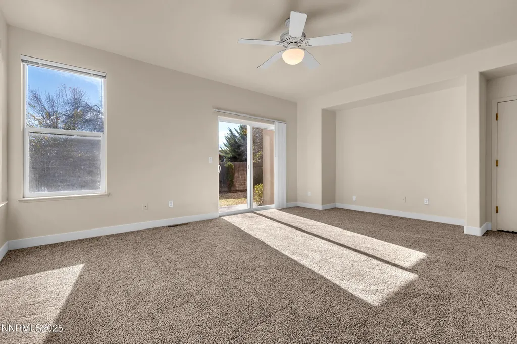 5707 Rainier Peak Sparks NV 89436