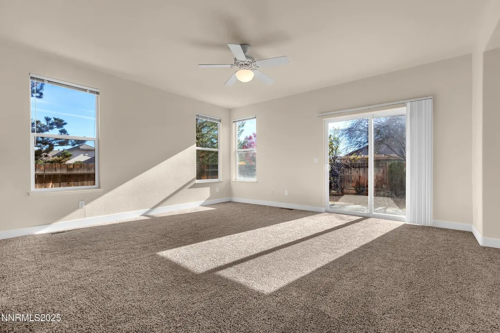 5707 Rainier Peak Sparks NV 89436