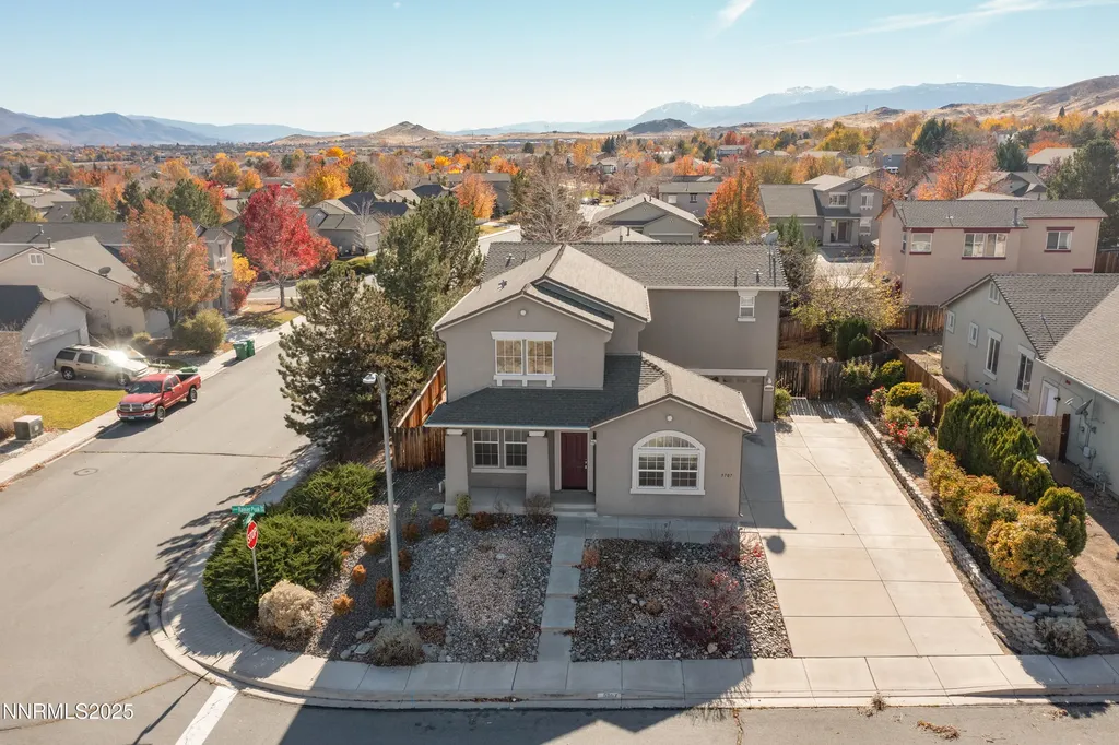 5707 Rainier Peak Sparks NV 89436