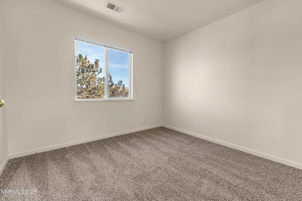 5707 Rainier Peak Sparks NV 89436