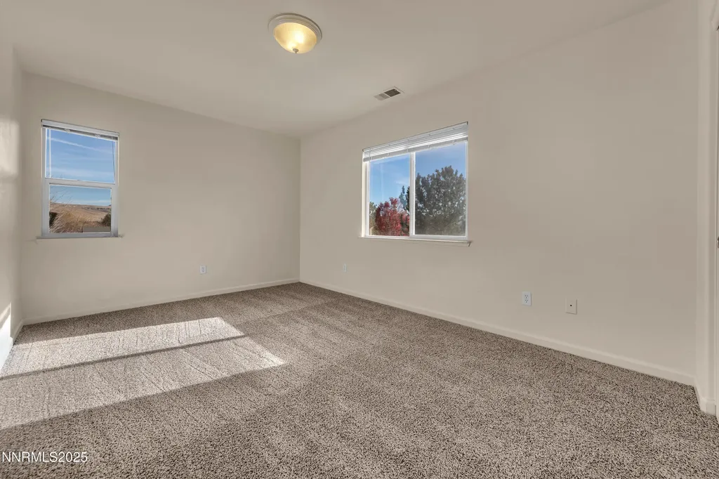 5707 Rainier Peak Sparks NV 89436