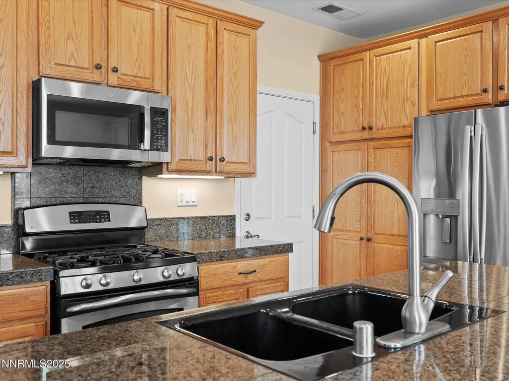 1710 Jewel Star Reno NV 89506