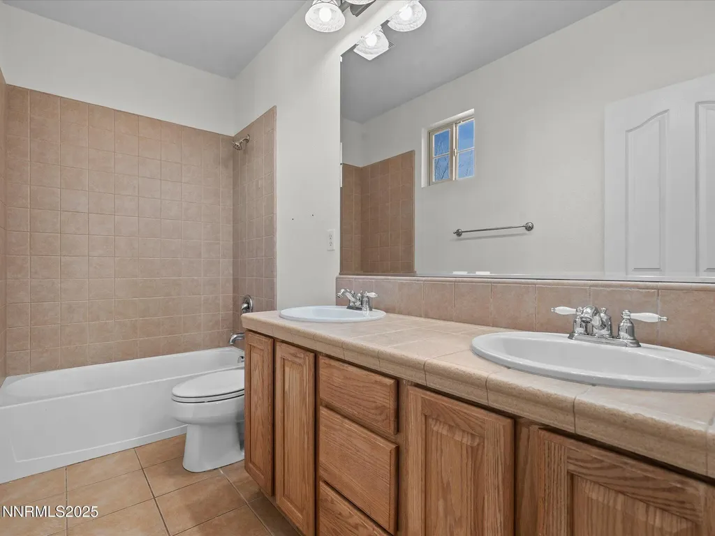 1710 Jewel Star Reno NV 89506
