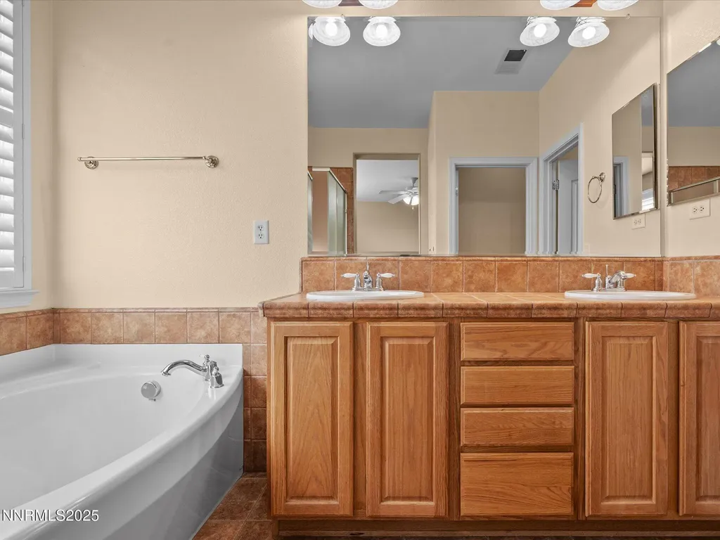 1710 Jewel Star Reno NV 89506