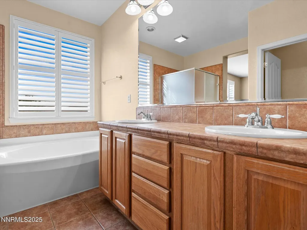1710 Jewel Star Reno NV 89506