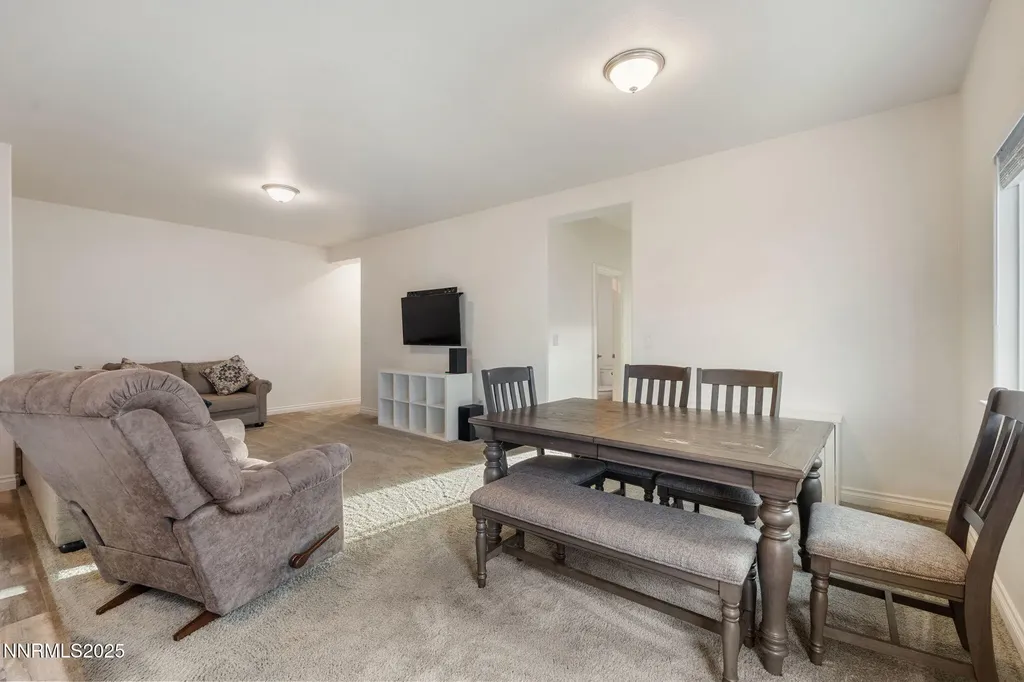 18718 Knott Creek Reno NV 89508