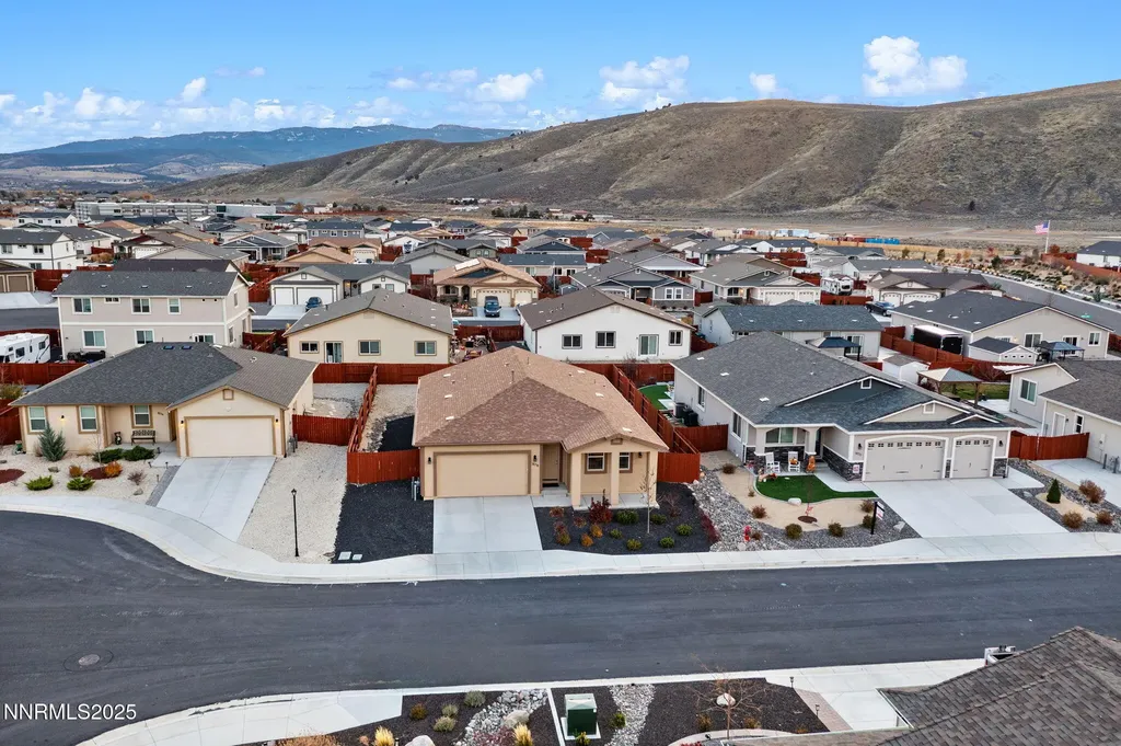 18718 Knott Creek Reno NV 89508