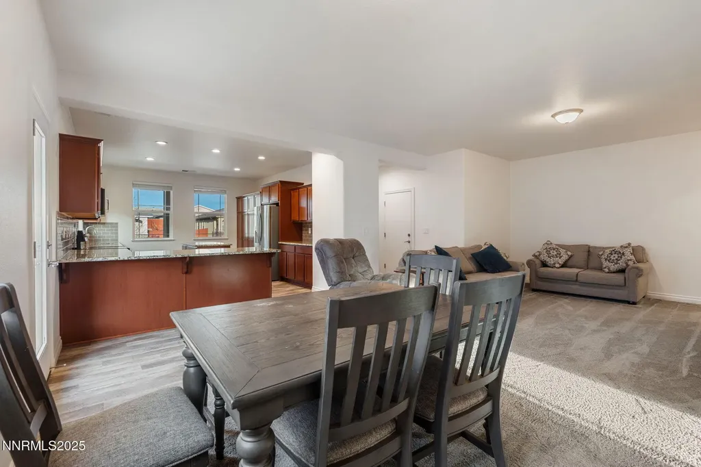 18718 Knott Creek Reno NV 89508
