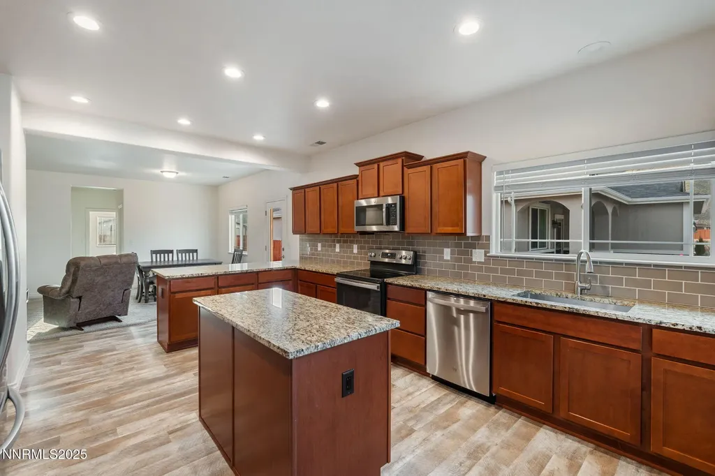 18718 Knott Creek Reno NV 89508