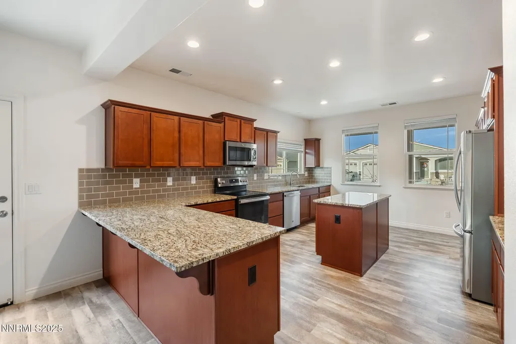 18718 Knott Creek Reno NV 89508