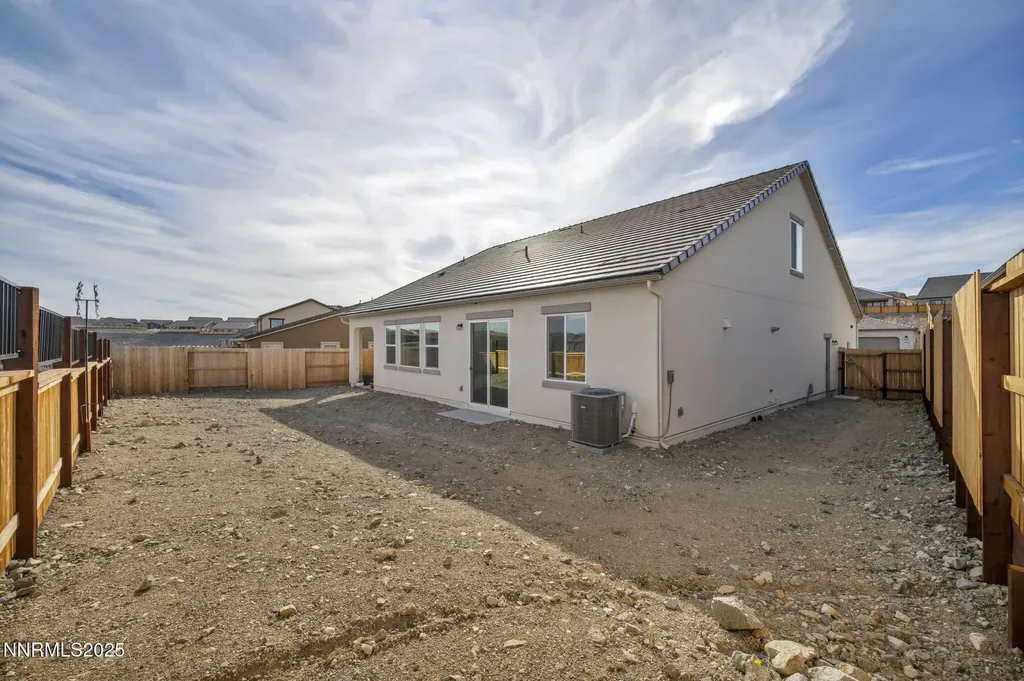 6870 Pilot Peak Sparks NV 89436