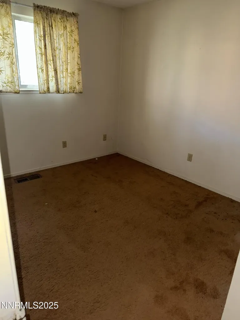 6521 Flower Reno NV 89506