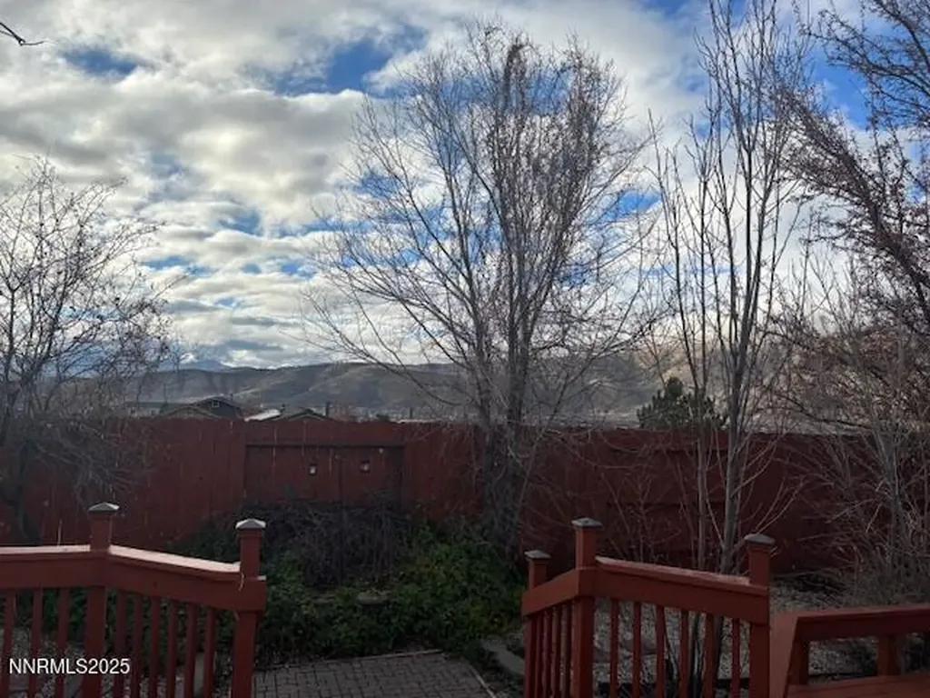 17365 Aquamarine Reno NV 89508