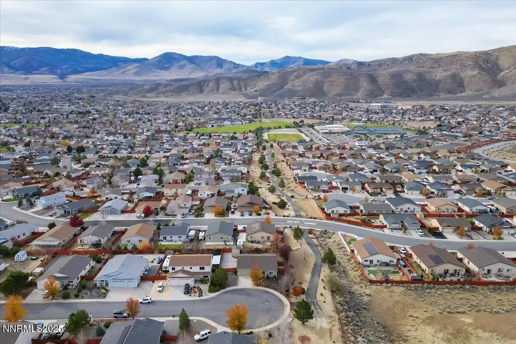 17365 Aquamarine Reno NV 89508