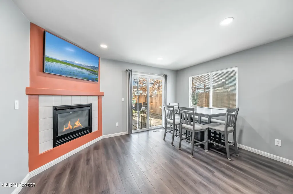 7447 Findhorn Reno NV 89506