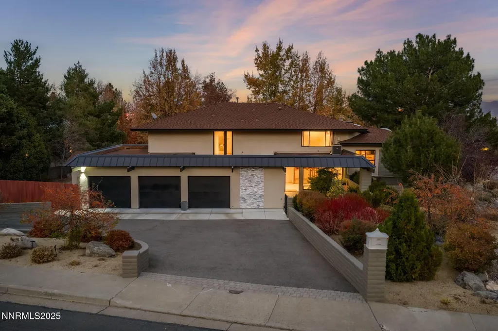 1825 Manzanita Reno NV 89509