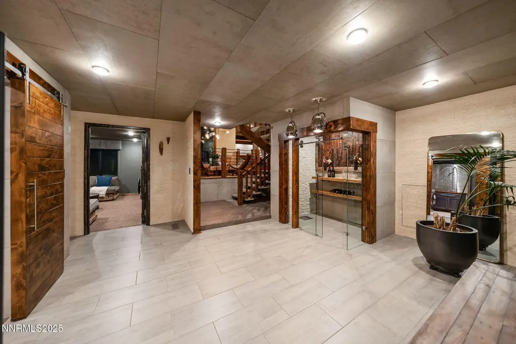 1825 Manzanita Reno NV 89509