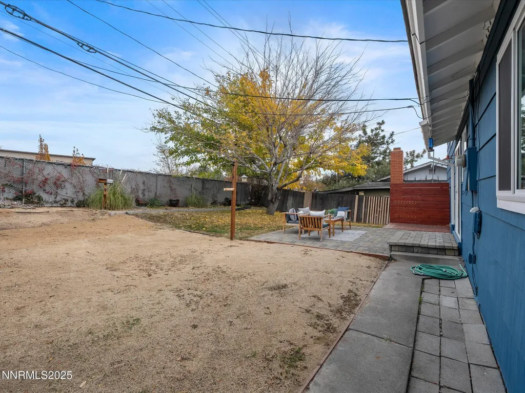 2955 Scholl Reno NV 89503