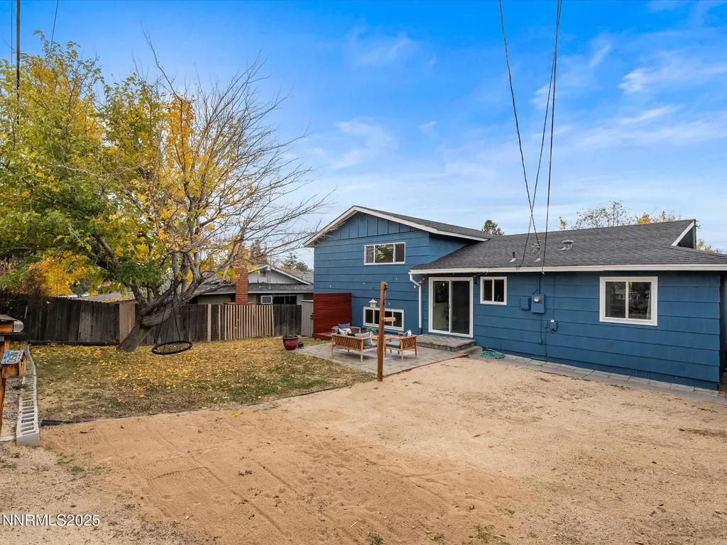 2955 Scholl Reno NV 89503