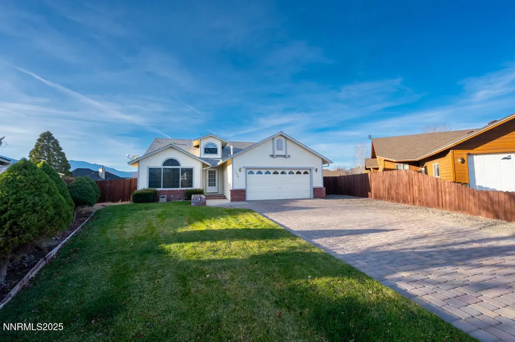 1290 Saddlehorn Minden NV 89423