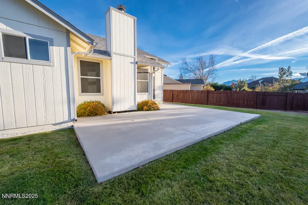 1290 Saddlehorn Minden NV 89423