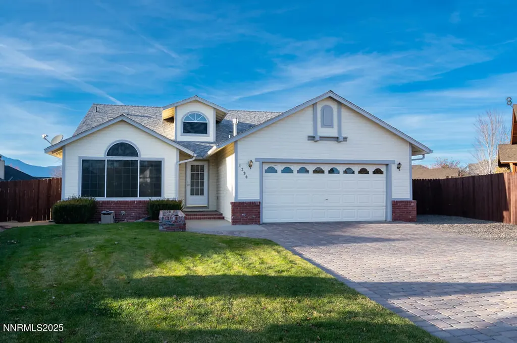 1290 Saddlehorn Minden NV 89423