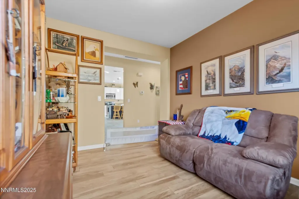 5227 Vista Heights Sparks NV 89436