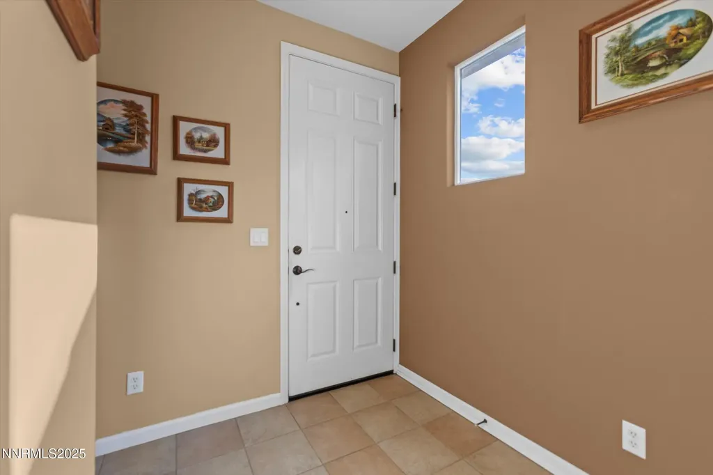 5227 Vista Heights Sparks NV 89436